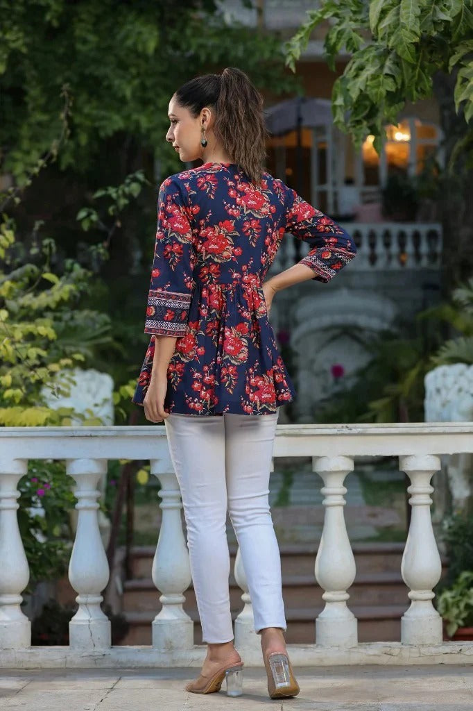 Irtiqa Floral printed U-neck top