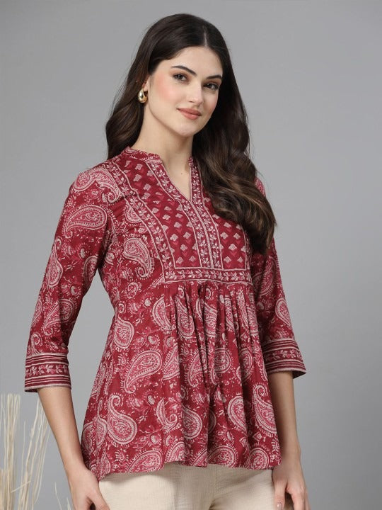Ethnic motfis printed collar peplum top