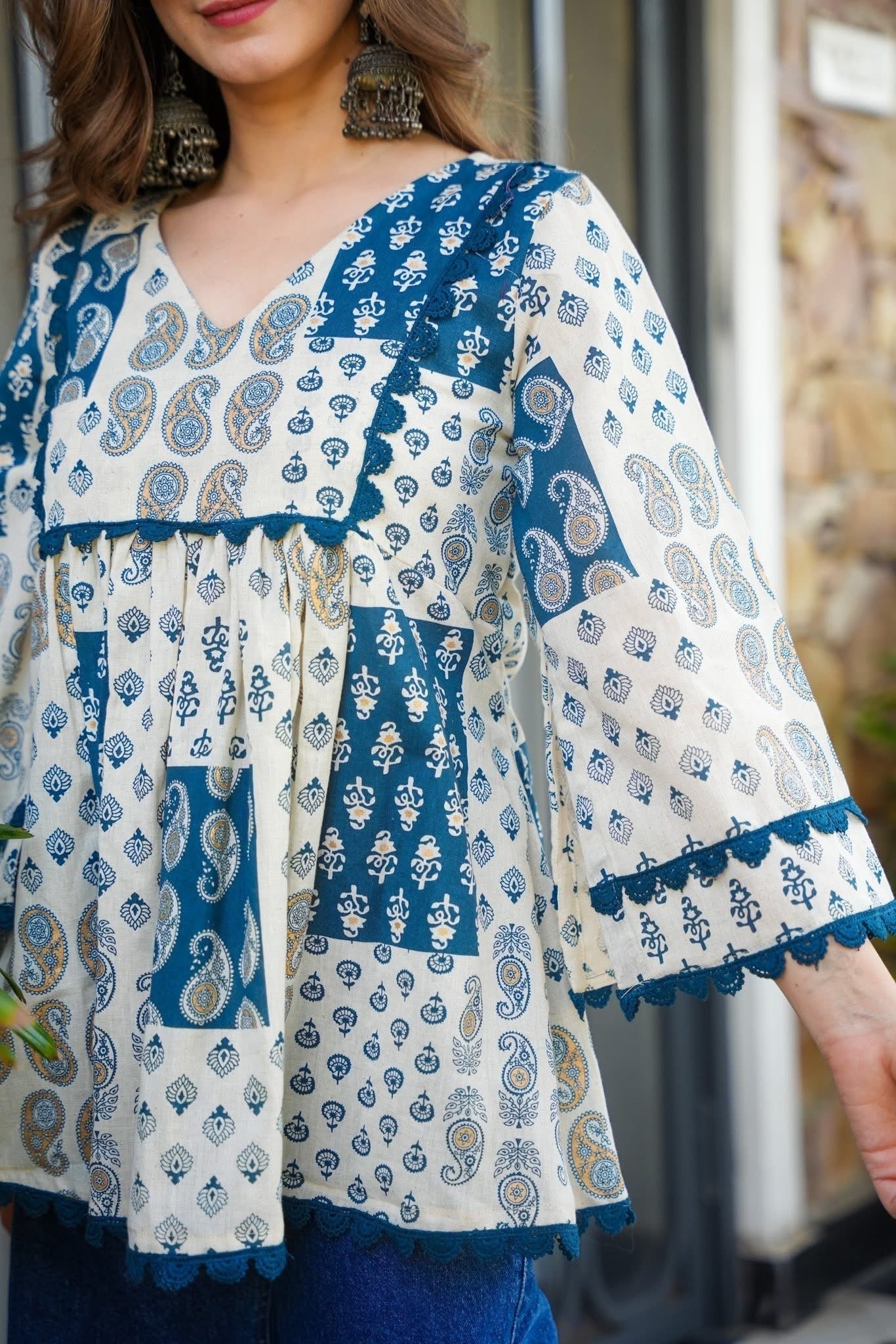 Spiting  Printed Tops