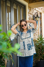 Spiting  Printed Tops